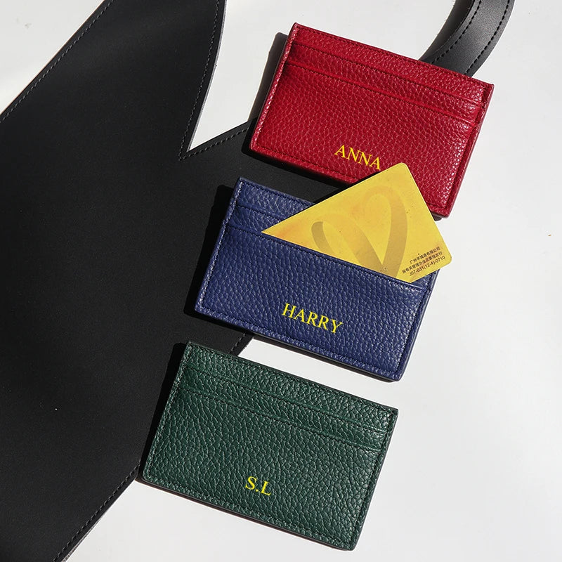 محفظة بطاقات رفيعة مخصصة من جلد البولي يوريثان محفور عليها الأحرف الأولى بتصميم فاخر وحقيبة بطاقات شخصية للنساء والرجال ومحفظة عملات معدنية للبيع بالجملة