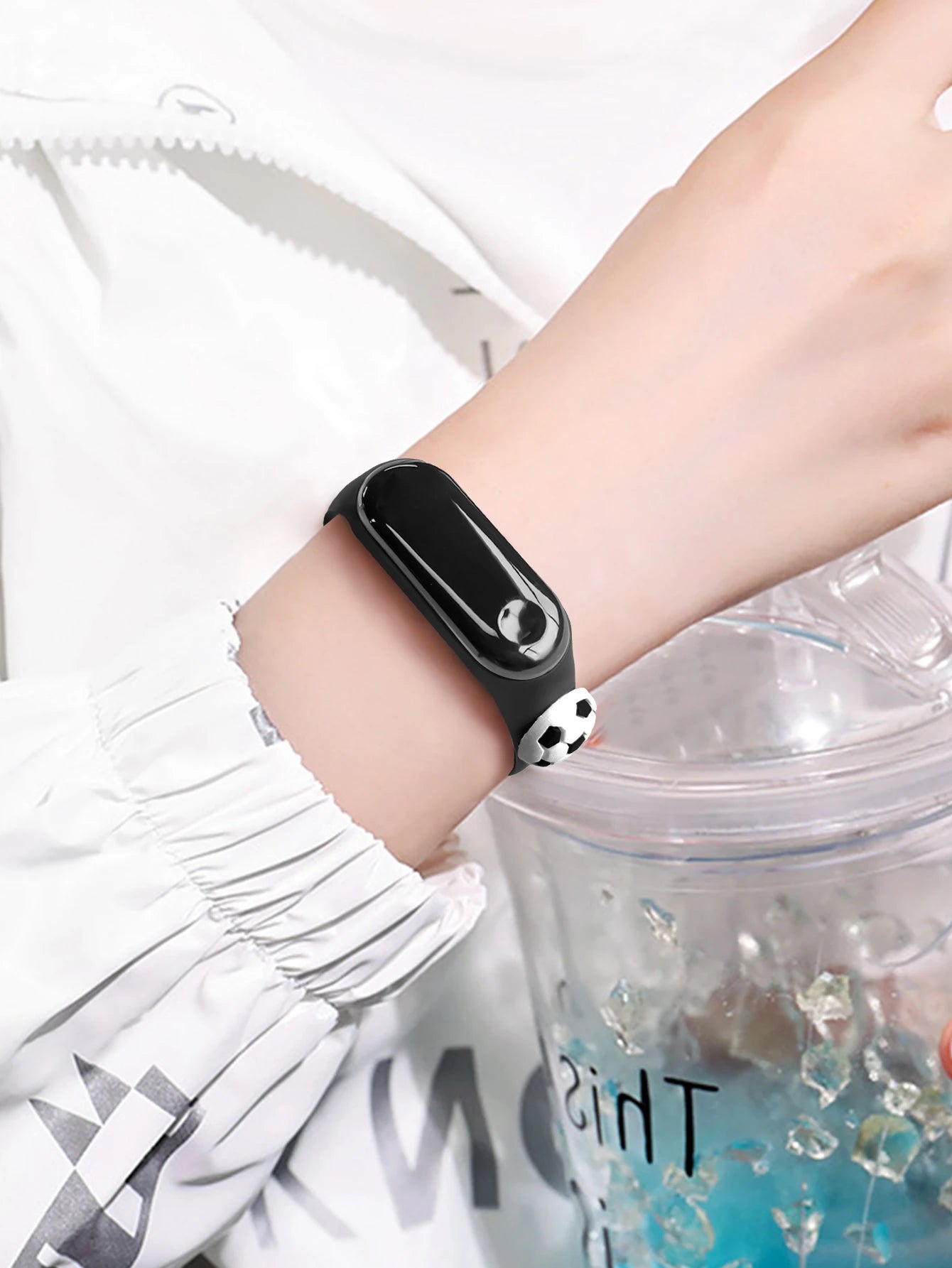 New Children's Outdoor Sports Watch Bracelet Simple Cartoon Football Student Electronic Watch Children's Festival Gift