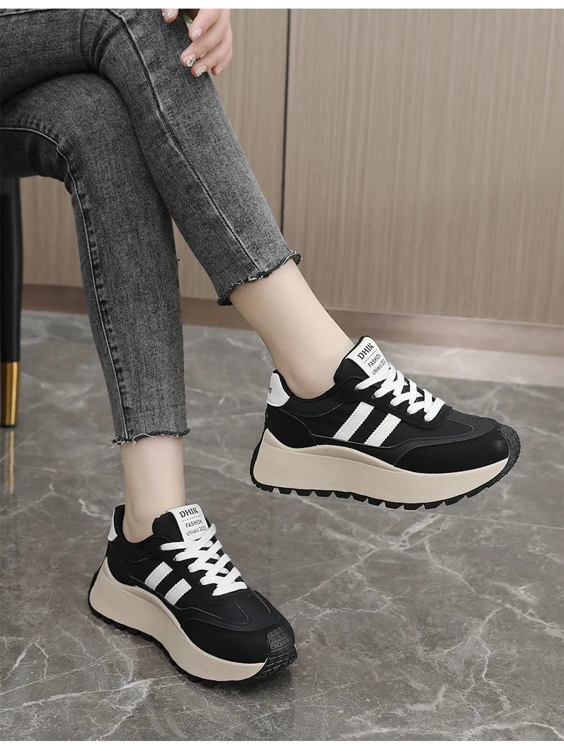 Gray Sneakers Womens Summer 2025 Canvas Mesh Designer Shoes Breathable Lightweight Casual Sport Shoes Women Zapatos De Mujer