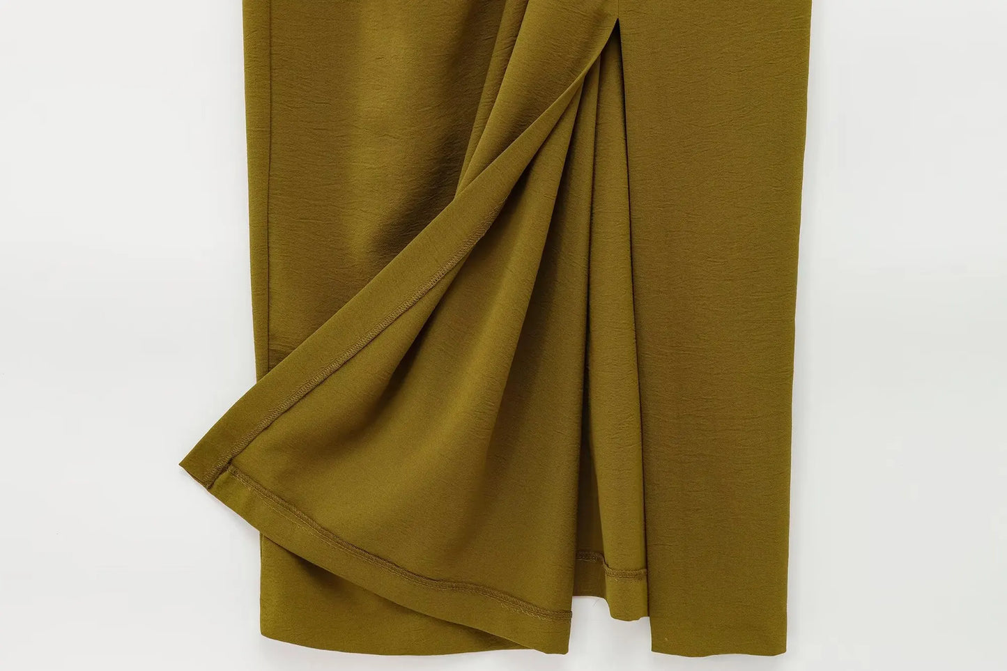 2025 new women's dresses fashionable comfortable pleated decoration Midi dresses