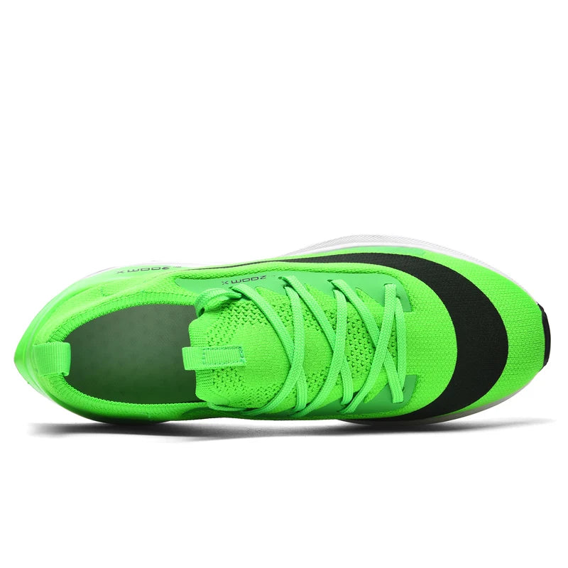 Fashionable, lightweight and breathable running shoes, trendy for outdoor sports, suitable for both men and women