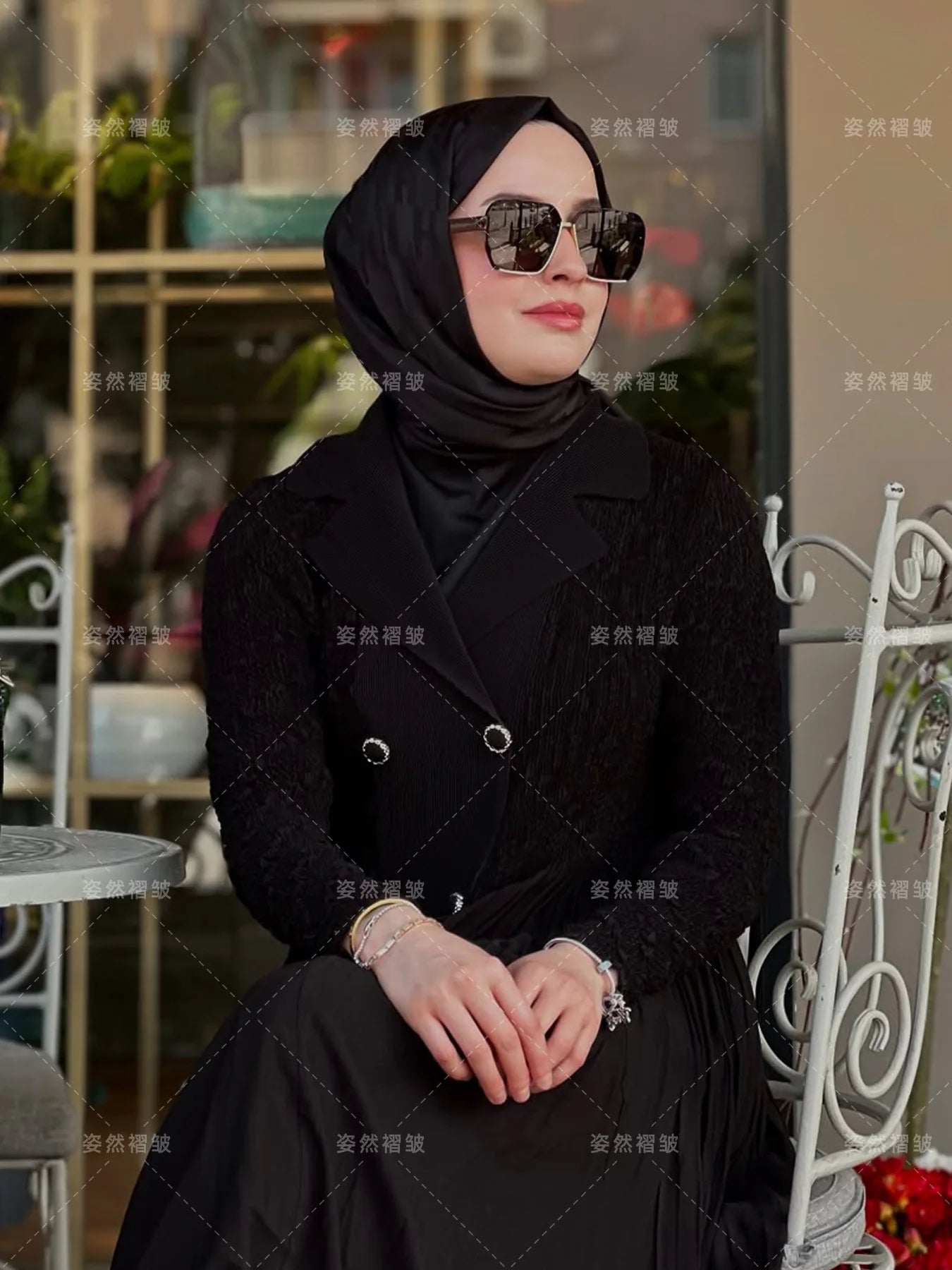 2025 Autumn Women's Fashion Dress Robe New Black Elegant Temperament Miyake Crumpled Long Skirt