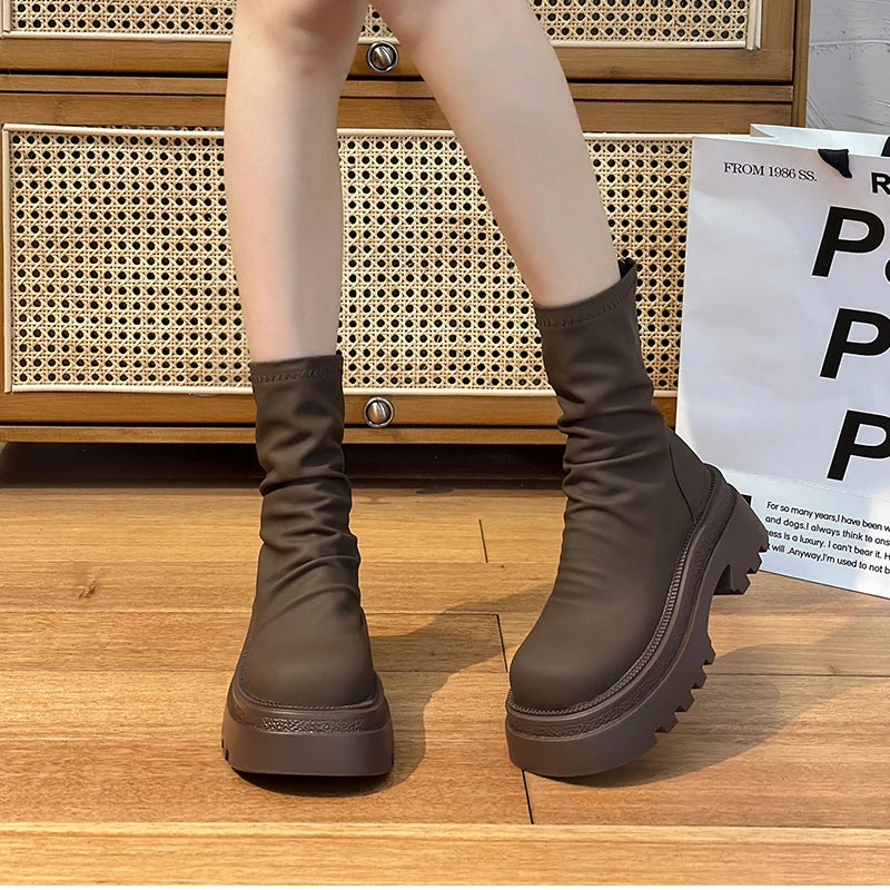 Platform Heel Women Short Booties Fashion Back Zippers Ankle Booties Retro Style Autumn Winter Female Shoes