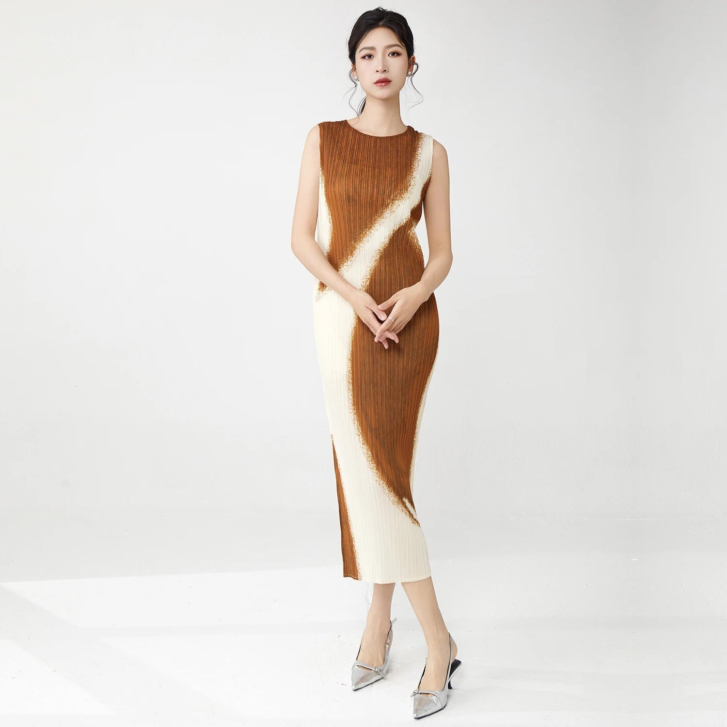 Women Clothing Wholesale Summer Ladies Fashion Dresses High Quality Stretch Sleeveless Dresses SwiftNest