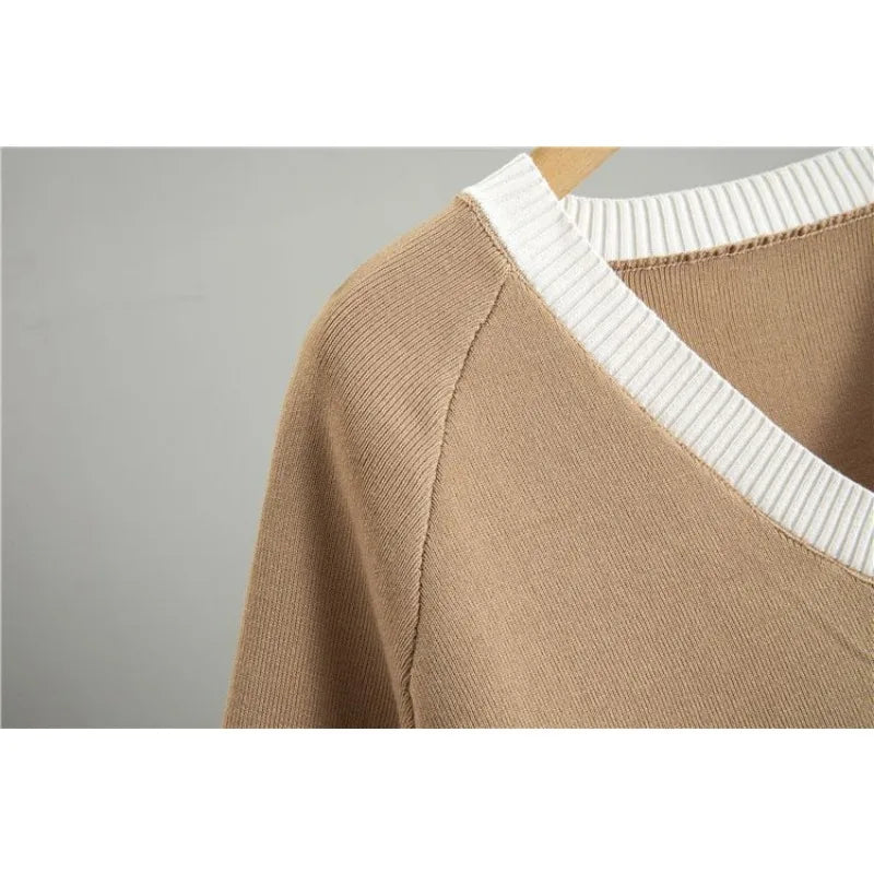 Fashionable Casual Suit for Women 2025 Spring and Autumn V-neck Contrasting Sweater Loose Wide-leg Pants Two-piece Set