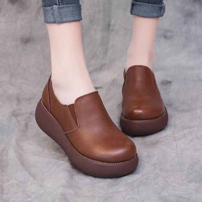 Platform Women Shoes New Leather Flats Casual Shoes for Women Round Head Slip-On Shoes Pumps Leisure Party Office Lady Loafers