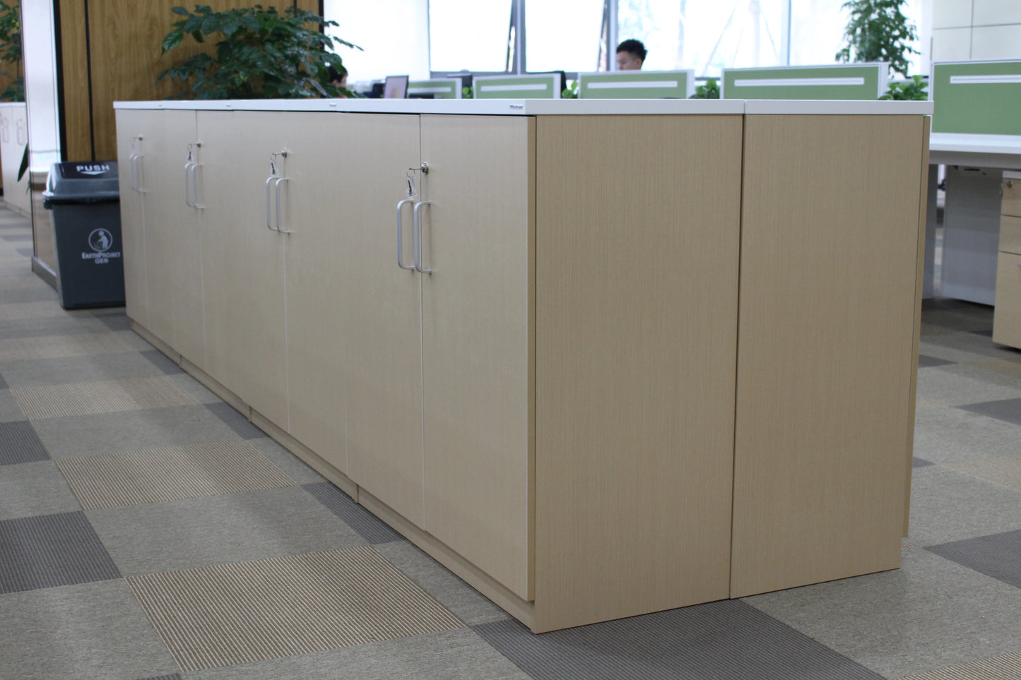 High Quality Office Furniture Newest Wooden Storage Cabinet File Cabinet Locker Customized Stable &durable