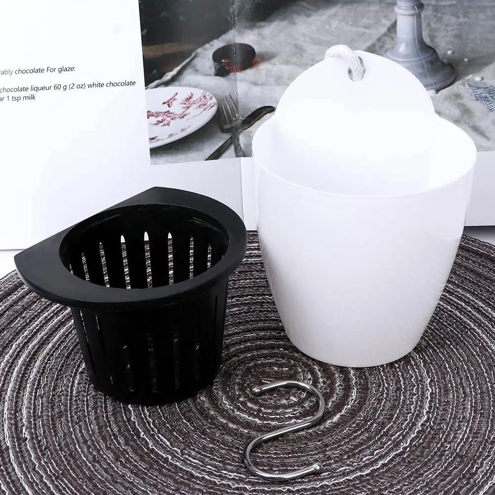 ديكور الحديقة سلة معلقة ذاتية الري وعاء زهرة وعاء النبات