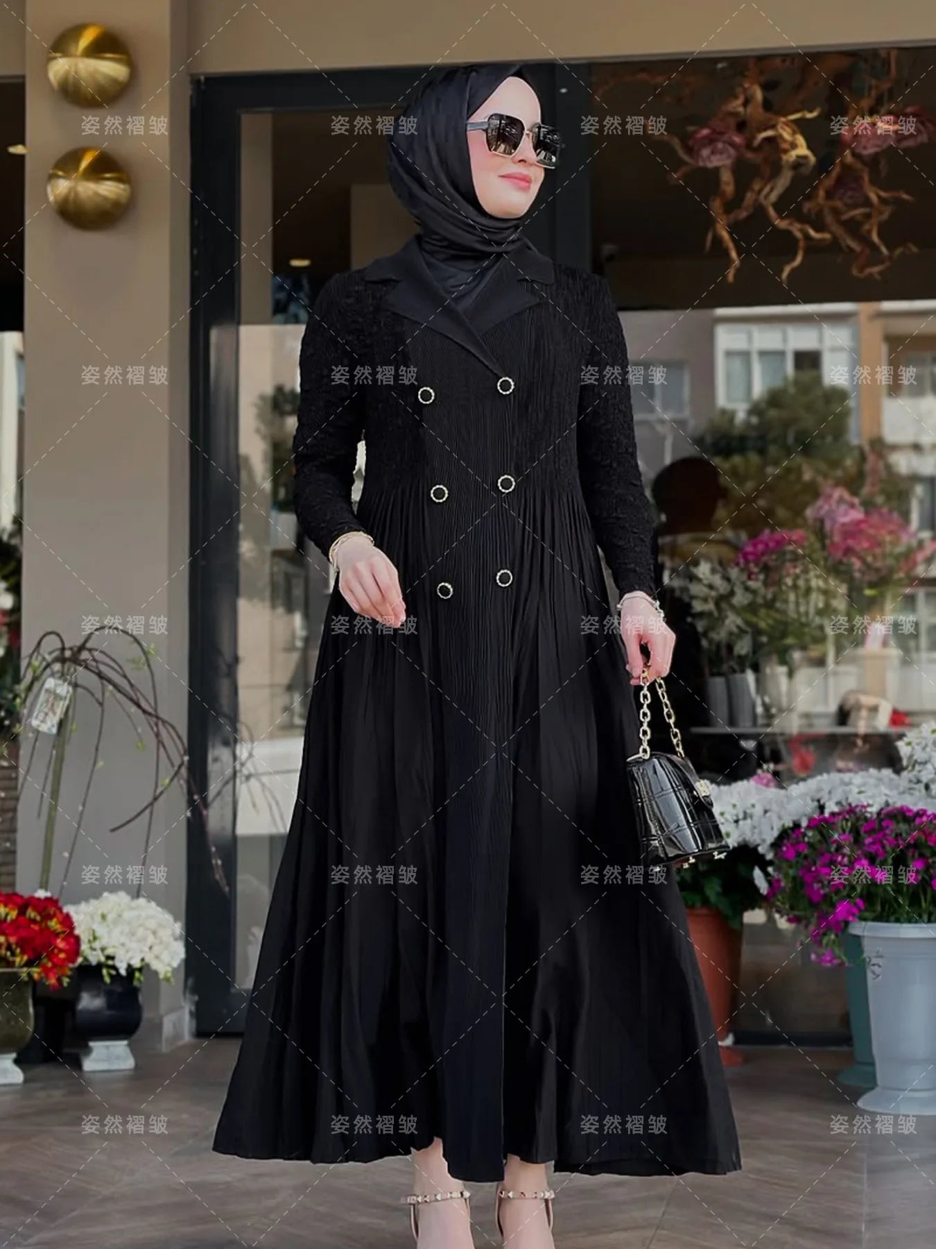 2025 Autumn Women's Fashion Dress Robe New Black Elegant Temperament Miyake Crumpled Long Skirt