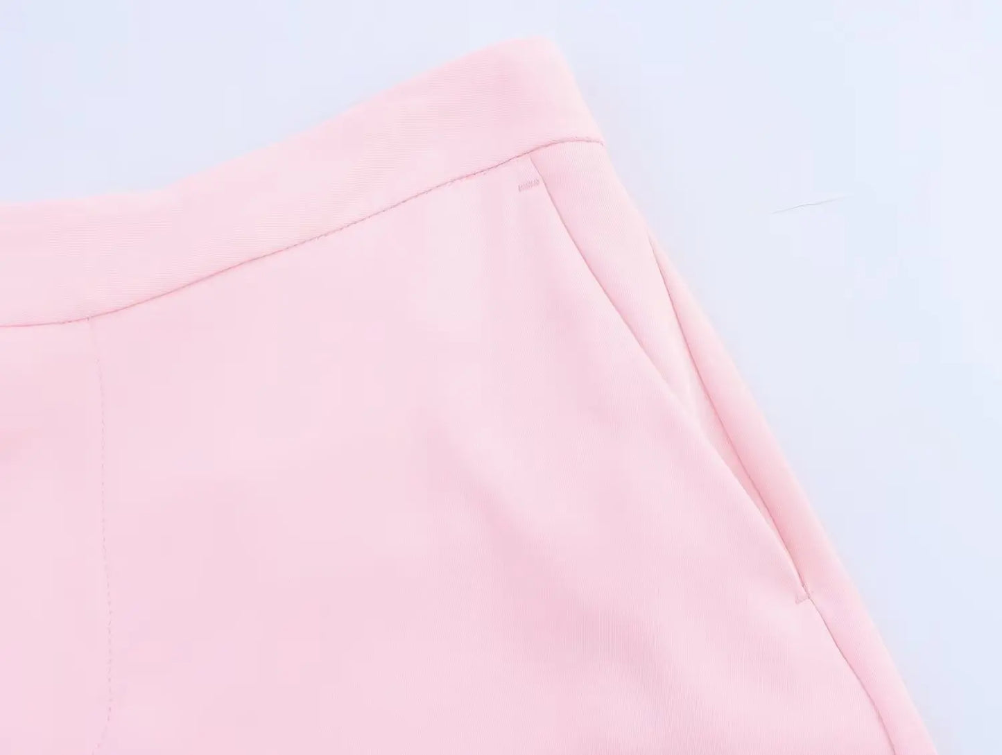 طقم نسائي وردي من HH Fashion، يتكون من سترة ريشية بياقة مطوية وأكمام طويلة وصدر واحد + بنطال طويل بسحاب وجيوب وخصر مرتفع