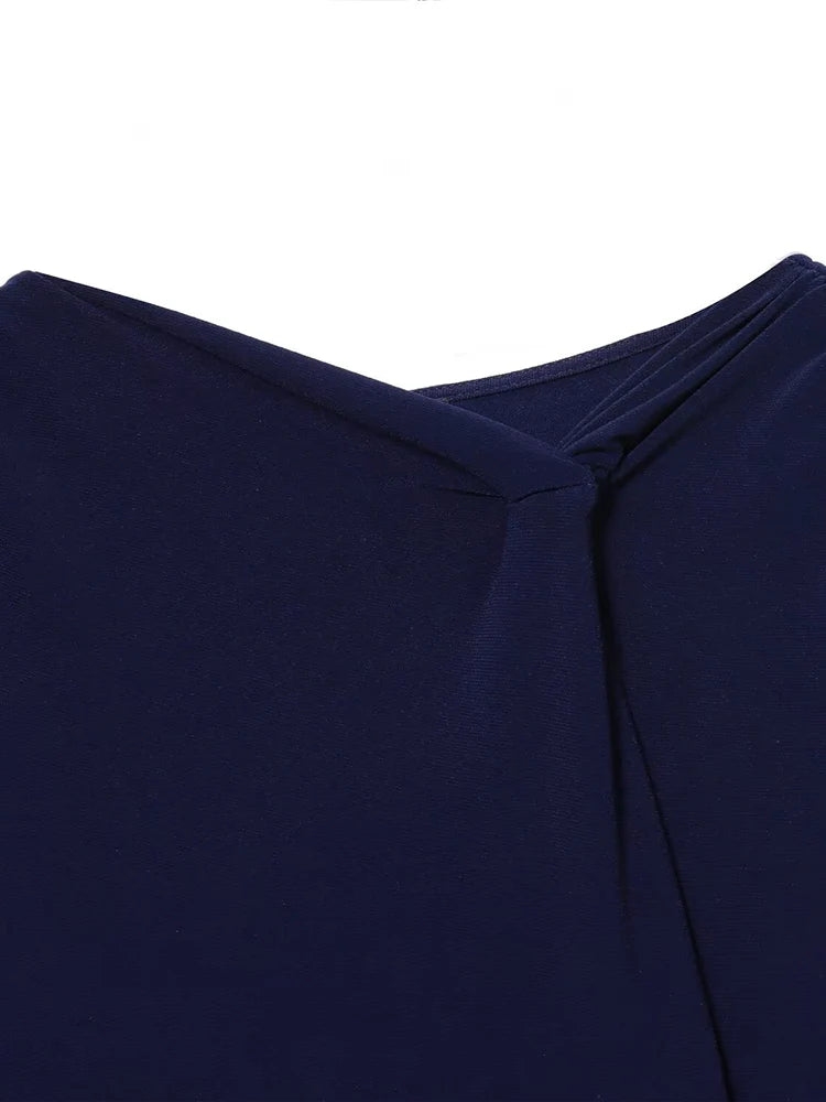 European-style new women's fashion dress, versatile and elegant, solid color, simple and slimming, with a belt and pleats.