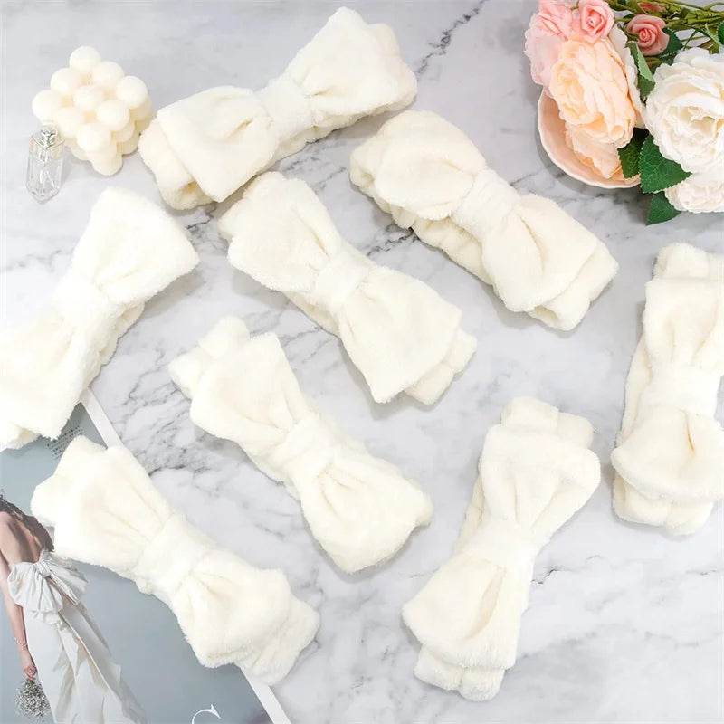 مجموعة من 3 قطع من عصابة رأس لغسل الوجه، أداة تنظيف الوجه، ربطة شعر على شكل فيونكة، أساور معصم مرنة لغسل الوجه