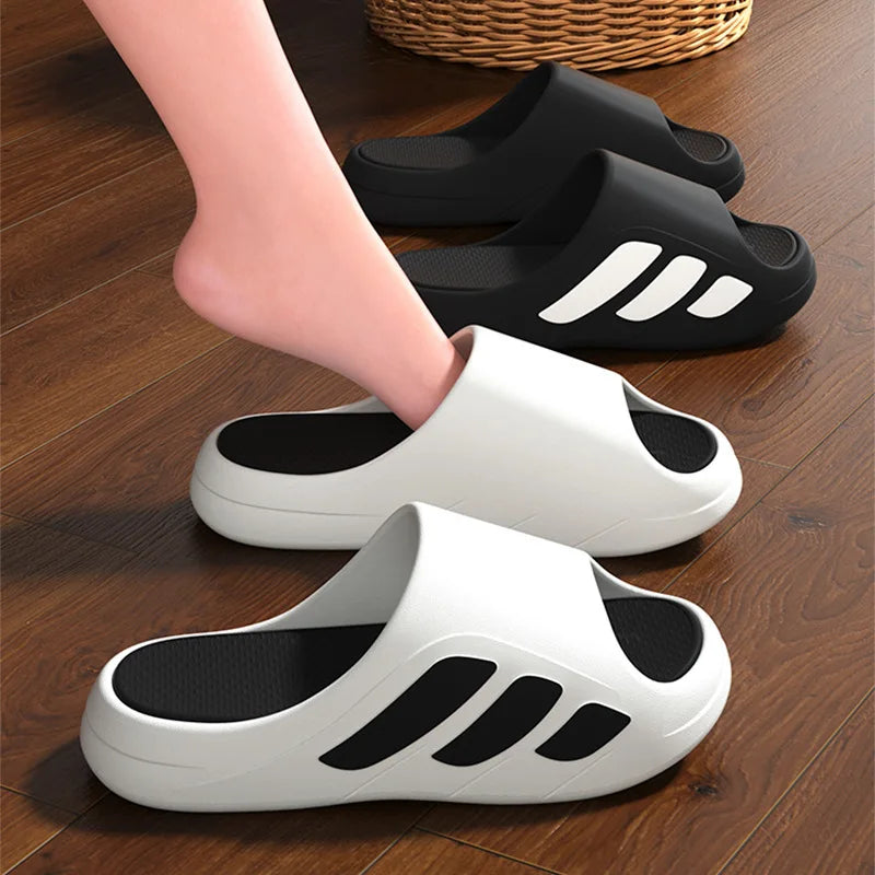 Outdoor sports slippers for men's home summer new style for wear thick sole non-slip eva anti-odor and outer wear sandals formen