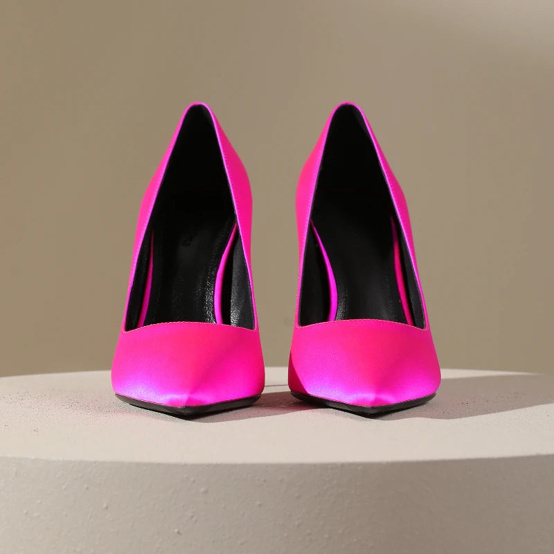 Rose red satin high heels, women's slim heels,2025new style,temperament goddess Fan Mingyuan, shallow mouth pointed single shoes