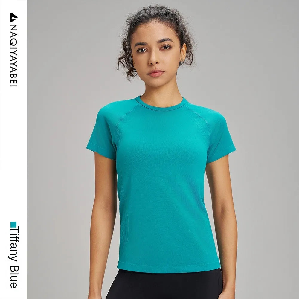 Outdoor yoga T-shirt, quick drying solid color sportswear, casual running, quick drying fitness training, short sleeved women