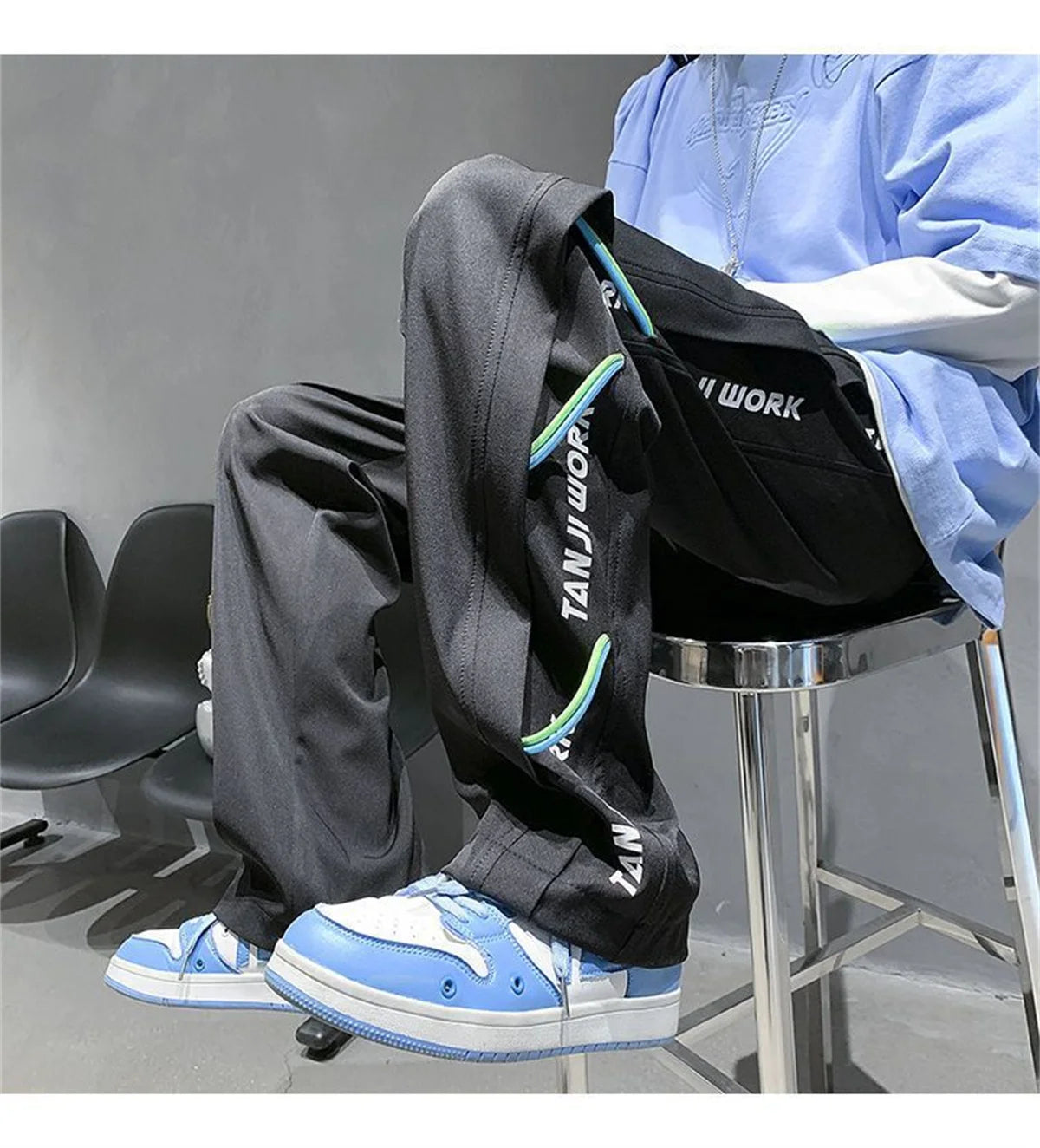 2025 اتجاهات الموضة الجديدة للرجال سراويل كاجوال معالجة السراويل رقيقة فضفاضة كبيرة الحجم مرنة قابلة للتنفس وجيدة التهوية