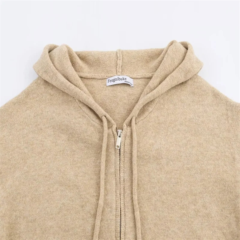 هودي نسائي محبوك جذاب وعصري لخريف 2025