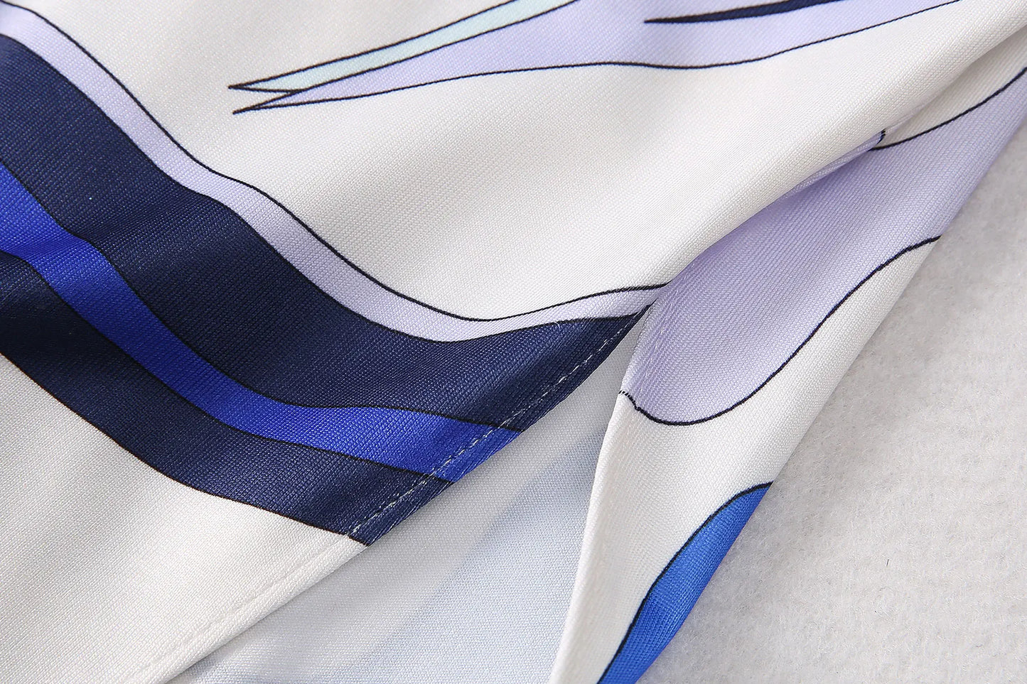 ملابس نسائية أنيقة فستان رداء كاجوال مريح قابل للتنفس طويل فيستدوس عصري فضفاض برقبة مستديرة فستان مطبوع جديد