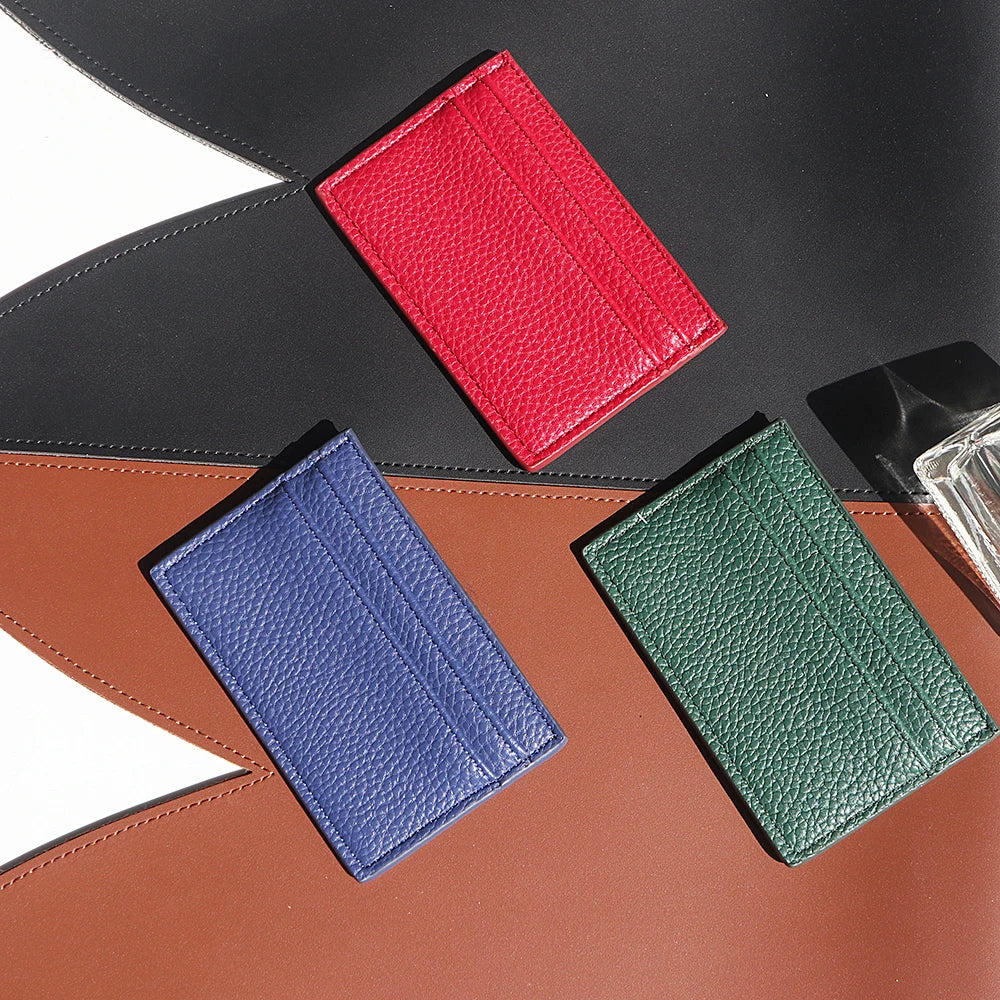 محفظة بطاقات رفيعة مخصصة من جلد البولي يوريثان محفور عليها الأحرف الأولى بتصميم فاخر وحقيبة بطاقات شخصية للنساء والرجال ومحفظة عملات معدنية للبيع بالجملة