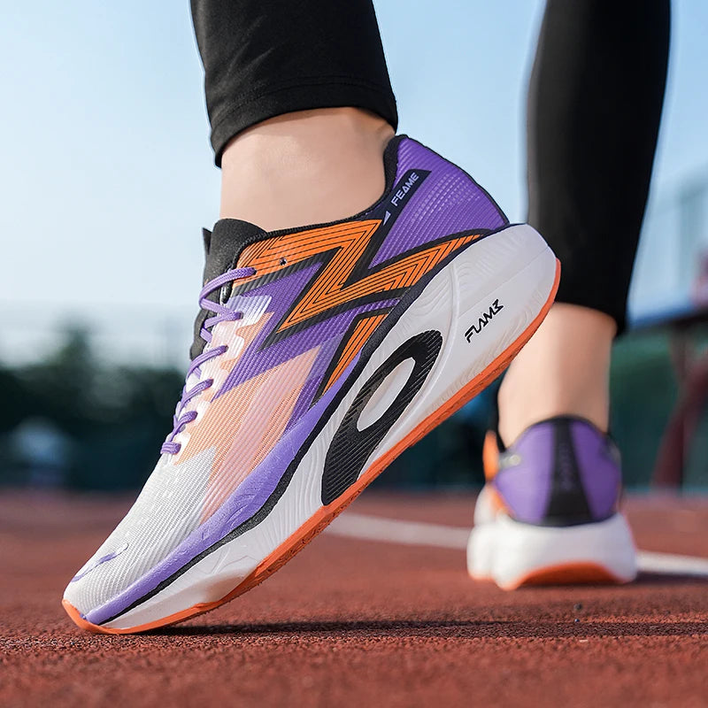 أحذية رياضية عصرية للجري، أحذية رياضية مريحة للرجال والنساء، أحذية مشي خارجية قابلة للتنفس باللون الأبيض