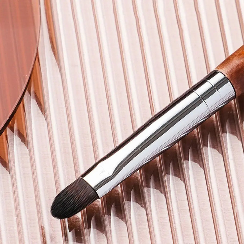 Makeup Brush Women Beauty Lip Gloss Brush with Protect Cap Lady Lipstick Brush Lip Brush Cosmetic Brush Concealer Brush