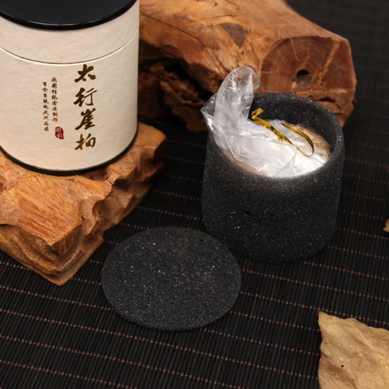 Natural Incense Coils Burn for 4 Hours. Sandalwood and Agarwood Incense Coils Are Used for Home Health and Wellness Incense