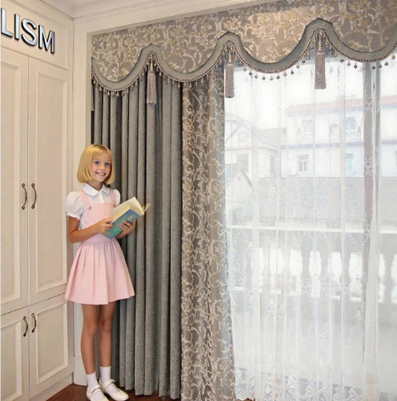 ستائر مخصصة لغرفة المعيشة، بسيطة، مزينة بدانتيل، شينيل أخضر، تطريز، ستارة من التول، قماش عالي الجودة