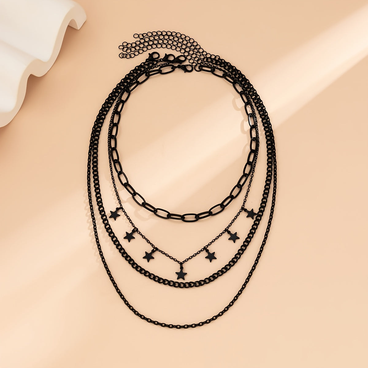 مجموعة قلادة على شكل نجمة سوداء قوطية مكونة من 4 قطع مع سلسلة هيب هوب ومجوهرات للحفلات للنساء. مجوهرات على طراز الكيبوب.